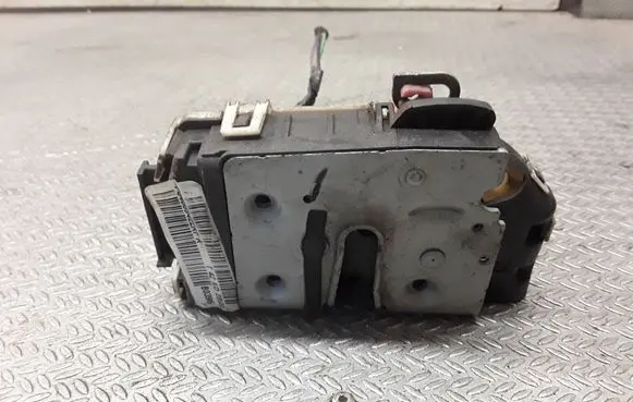 Chrysler Grand Voyager V Front door lock P04589422AF T42KD2899