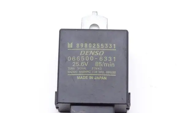 Isuzu N Series Light relay 8980255331