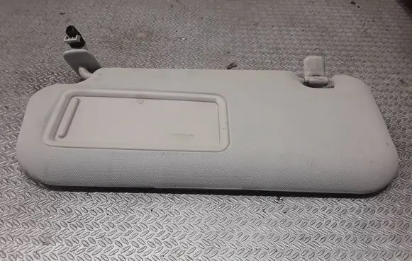 Mazda 6 Sun visor 