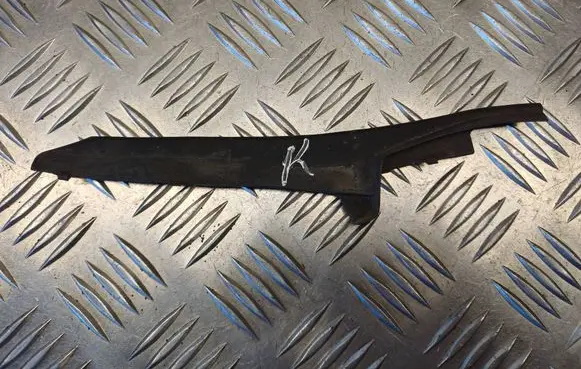 Windshield trim