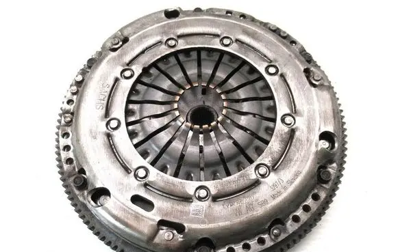 Volkswagen Golf VII Clutch set kit 03C105273P