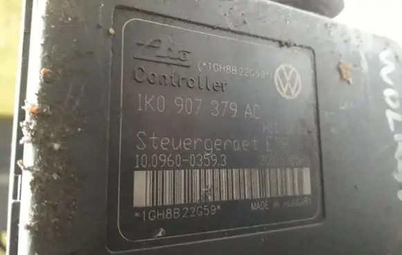 Volkswagen PASSAT B6 ABS Pump 1K0907379AC