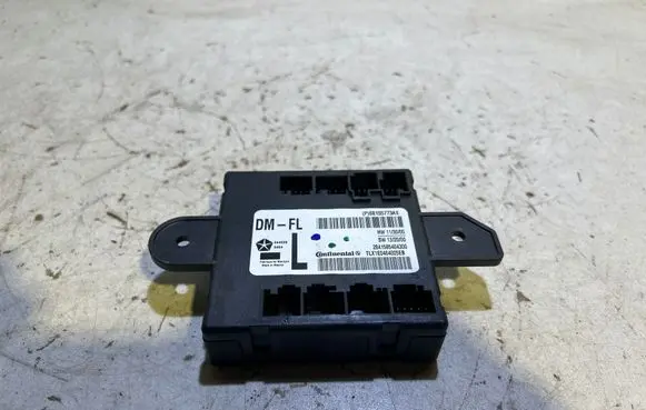 Jeep Grand Cherokee Front door speaker 68155773AE TLX1E0464005EB
