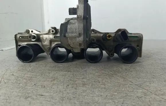 Audi A3 S3 8P Fuel main line pipe 