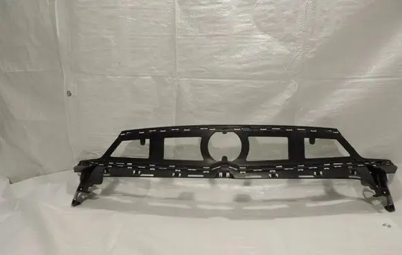 Opel Crossland X Front bumper upper radiator grill 39172213