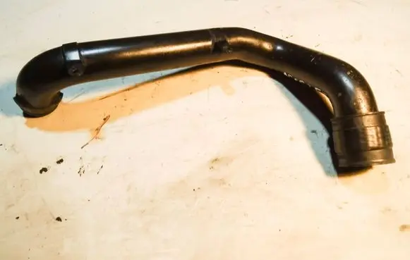 Audi A6 S6 C5 4B Intercooler hose/pipe 1H0145834E