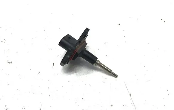 BMW X1 U11 Mass air flow meter 8485041