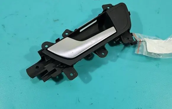 Audi A4 S4 B8 8K Rear door interior handle 8K0839019 IMPRK1479313