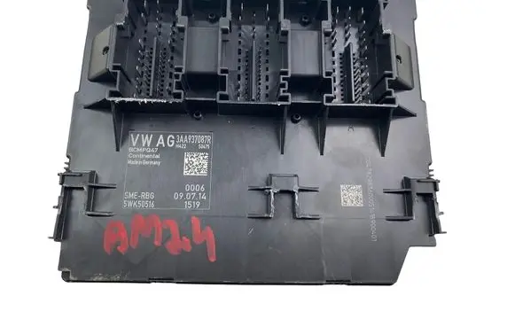 Volkswagen PASSAT B8 Central body control module 3AA937087R