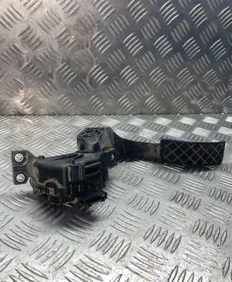 Audi A4 S4 B6 8E 8H Accelerator throttle pedal 8E1721523B 6PV00837601