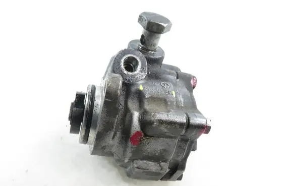Iveco Daily 3rd gen Power steering pump 85501142 7683955126