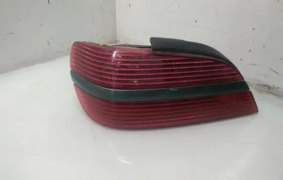 Peugeot 406 Rear/tail lights