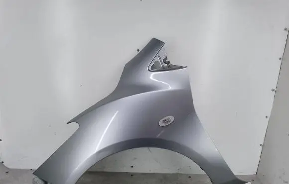 Mazda 2 Fender 38P