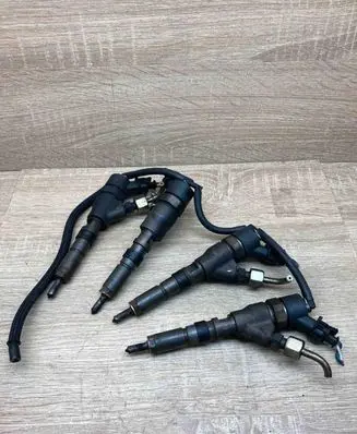 Peugeot 406 Fuel injector 9641742880 0445110