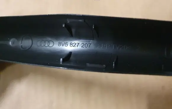 Audi A3 S3 8V Other trunk/boot trim element 8V5827207