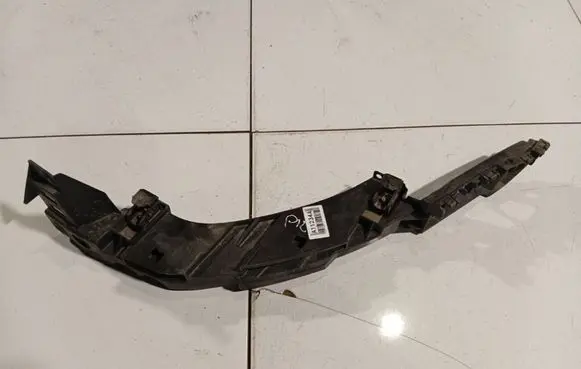 Volkswagen Cross Polo Headlight/headlamp mounting bracket 6R0805071