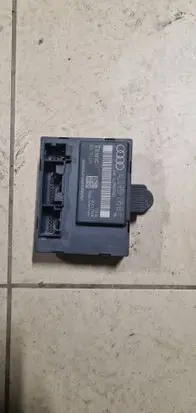 Audi Q7 4L Door control unit/module 4L0959795B 4L0910795B