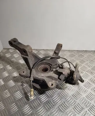 Renault Trafic II (X83) Front wheel hub spindle knuckle 8200224361 8200630533