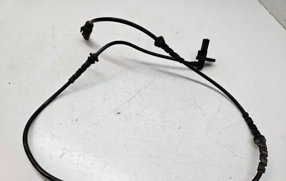 Land Rover Discovery 4 - LR4 ABS brake wheel speed sensor