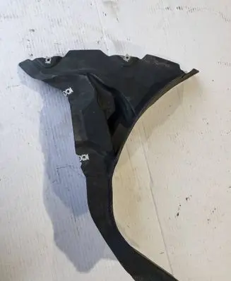 Audi A3 S3 8P Front arch 8S0821191H