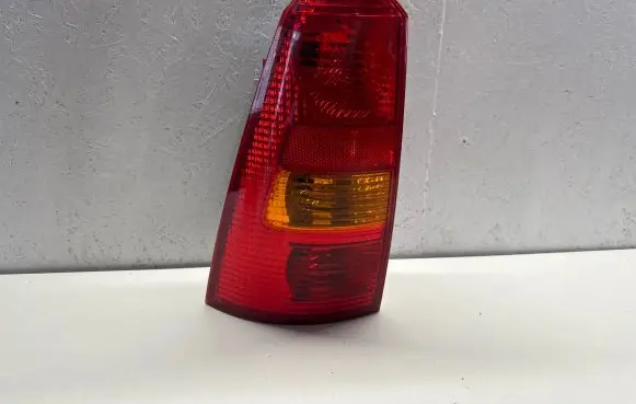 Ford Focus Rear/tail lights XS4X13405ED 280800 KK6160