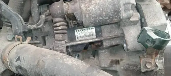 Honda Civic Starter motor M002T85871 MHG025