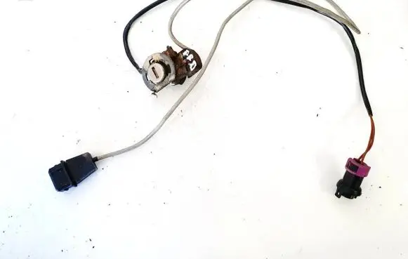 Audi A6 S6 C4 4A Front door lock (next to the handle) 