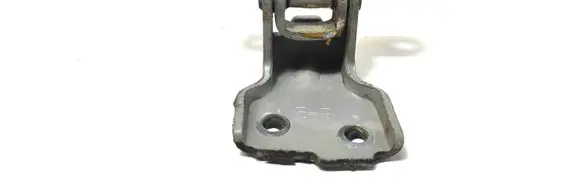 Suzuki SX4 Front door upper hinge