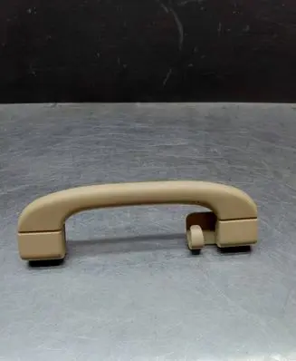 Rear interior roof grab handle
