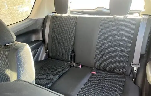Suzuki Swift I Other seats 