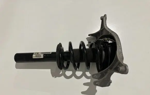 Porsche Macan (95B) Front shock absorber/damper 95B413031R