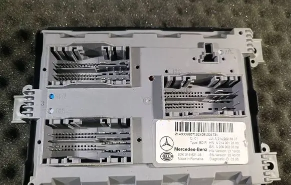 Mercedes-Benz E W214 Central body control module A2149008807 A2149019100