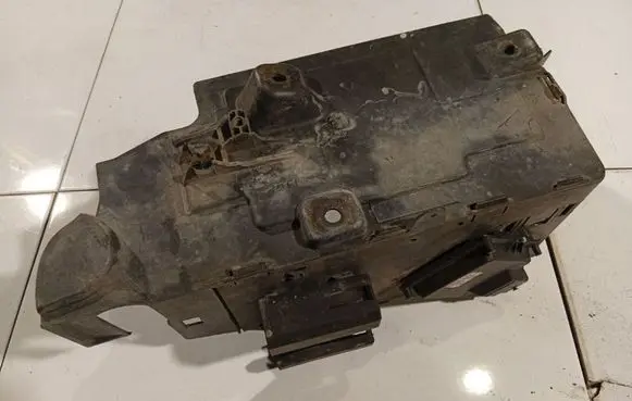 Saab 9-3 Ver2 Battery box tray 12761146
