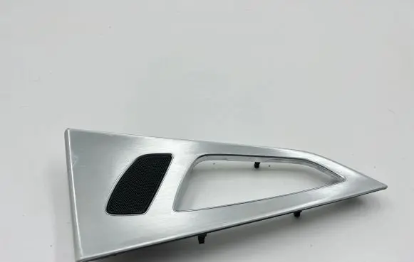 Other rear door trim element