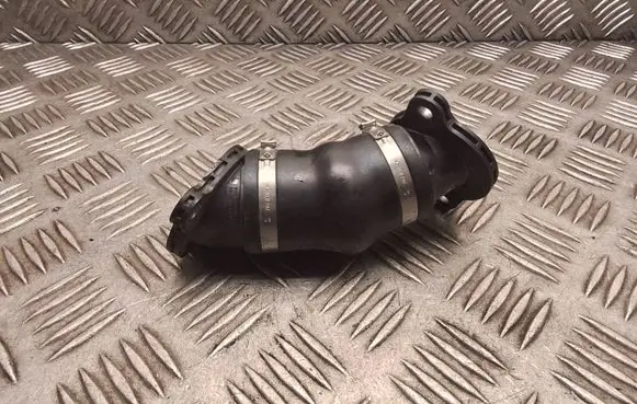 Skoda Octavia Mk4 EGR valve line/pipe/hose 05L131521B