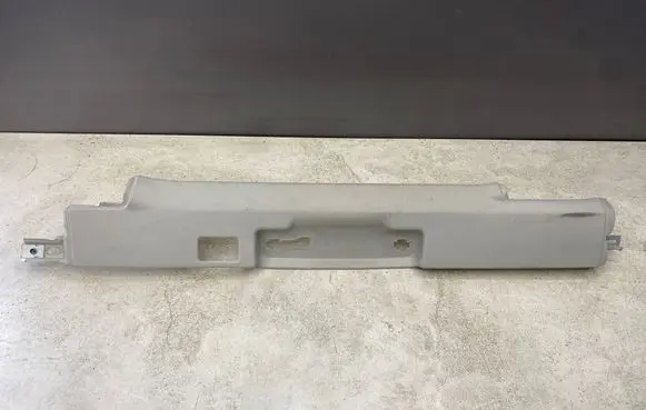 Audi A4 S4 B7 8E 8H Other sill/pillar trim element 8E9868631