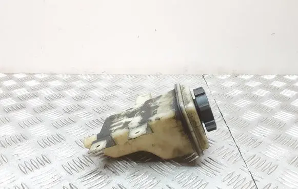 Opel Vectra B Power steering fluid tank/reservoir 90575635