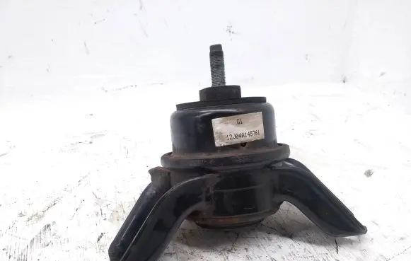 KIA Sportage Engine mount bracket