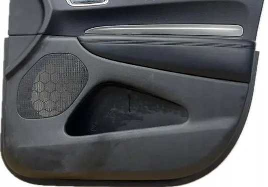 Dodge Durango III Front door card panel trim 62015814