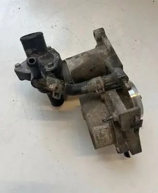 Ford Mondeo Mk III Vacuum pump XS7Q2A451BH 72245410C 0T31600040