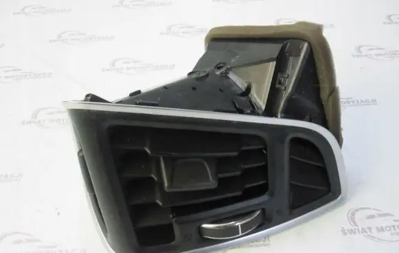 Ford C-MAX II Dashboard side air vent grill/cover trim R018B08