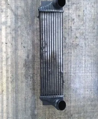 BMW 5 F10 F11 Intercooler radiator 1751780562906