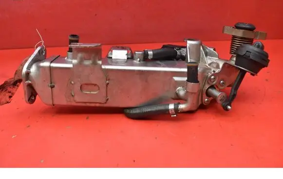 BMW 7 F01 F02 F03 F04 EGR valve cooler 7810751