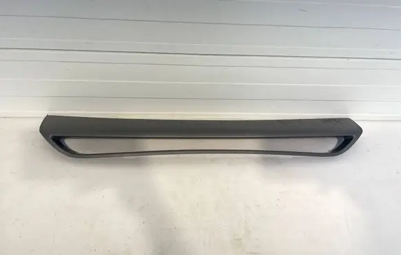 Audi A5 8T 8F Front bumper lower grill 8T0807647