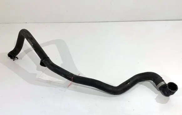 Mercedes-Benz GLA W156 X156 Engine coolant pipe/hose A2468303396