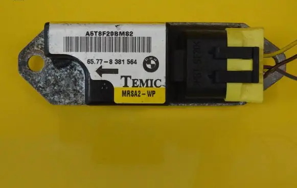 BMW 5 E39 Airbag deployment crash/impact sensor 8381564