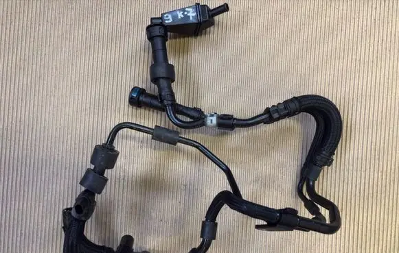 Toyota RAV 4 (XA40) Fuel return line/hose 0445130123 3465674 2WW