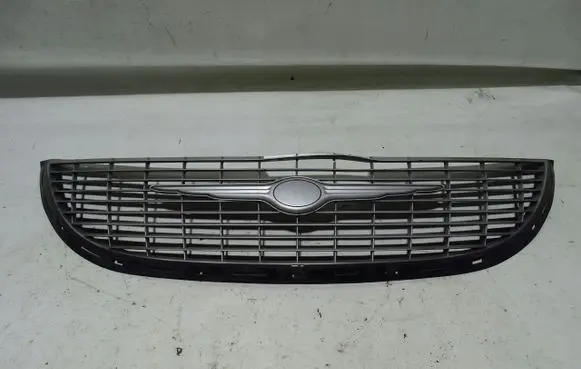 Chrysler Grand Voyager IV Front grill 4857522AA