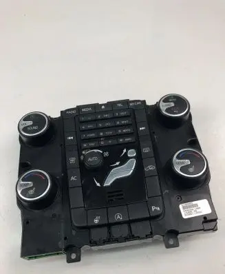 Volvo V70 Climate control unit 31398065