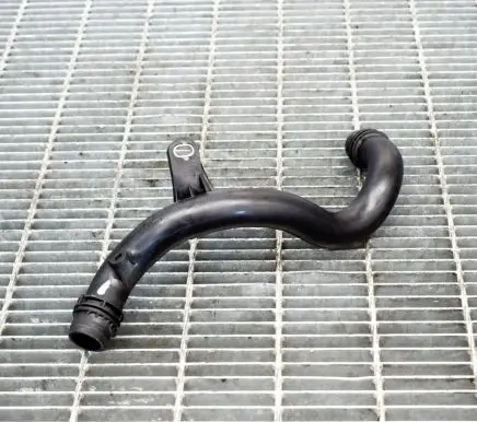 Audi Q5 SQ5 Engine coolant pipe/hose 04L121071G